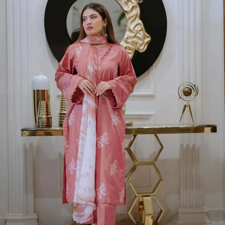 Pink Mehr 3-Piece Set