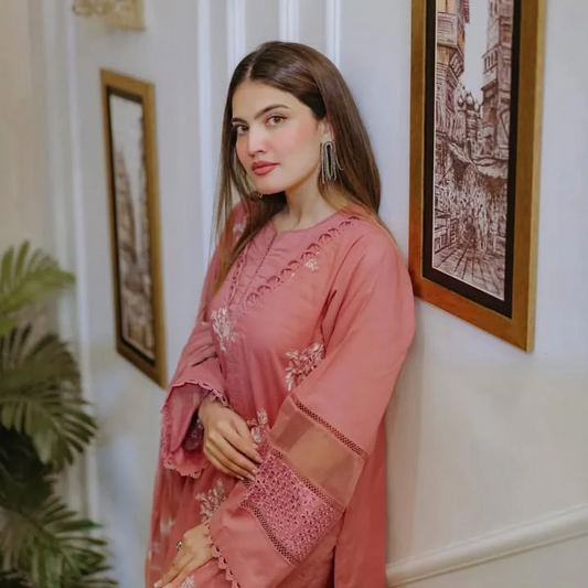 Pink Mehr 3-Piece Set